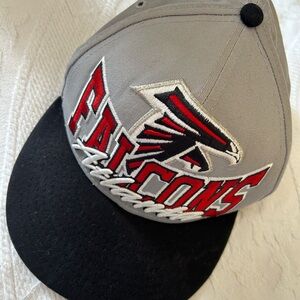 New Era Gray and Black 9FIFTY Cap